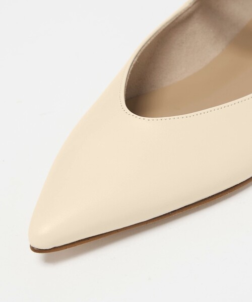 ODETTE E ODILE（オデットエオディール）の「【WEB限定】ポインテッド ストラップ フラット20■↓↑（パンプス・レディース・オフホワイト/ブラック/ネイビー・22cm/22.5cm/23cm/23.5cm/24cm/24.5cm/25cm）」の20枚目の写真