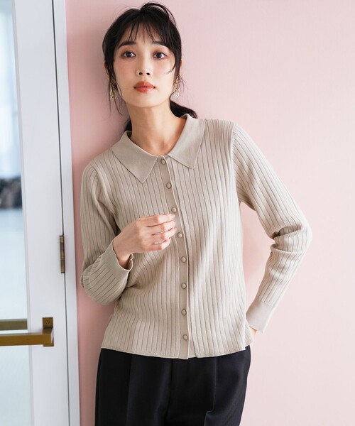ANY SIS(エニィスィス)の「ポロカラーリブ ニット(ニット/セーター・レディース・ネイビー系/ライトイエロー系/ベージュ系・X-LARGE)」の2枚目の写真