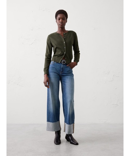 BANANA REPUBLIC FACTORY STORE(バナナリパブリック ファクトリーストア)の「BANANA REPUBLIC FACTORY STORE クラウドソフト クルーネック カーディガンセーター(カーディガン/ボレロ・レディース・ブルー/グリーン/ブラック・XS/S/M/L)」の4枚目の写真