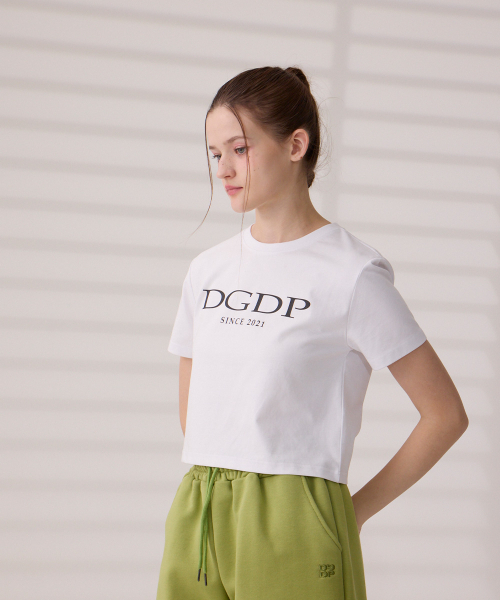 DANGLEDROP(ダングルドロップ)の「DGDPポイントロゴクロップ半袖Tシャツホワイト(Tシャツ/カットソー・レディース・その他・FREE)」の14枚目の写真