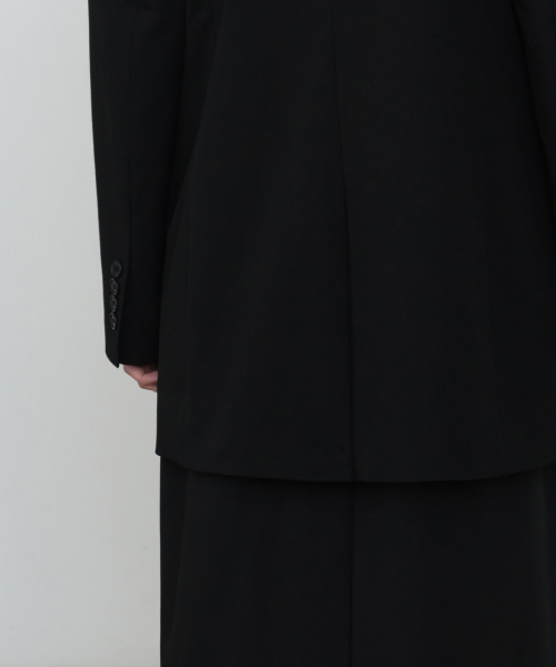 MUSINSA STANDARD WOMAN（ムシンサスタンダードウーマン）の「ウィメンズダブルブレストロングブレザー[ブラック]（テーラードジャケット・レディース・その他・SMALL/MEDIUM/LARGE/X-SMALL）」の2枚目の写真