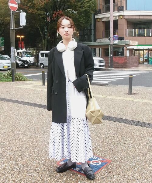 MUSINSA STANDARD WOMAN（ムシンサスタンダードウーマン）の「ウィメンズダブルブレストロングブレザー[ブラック]（テーラードジャケット・レディース・その他・SMALL/MEDIUM/LARGE/X-SMALL）」の11枚目の写真
