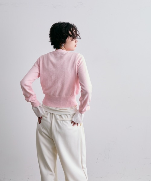 Trish(トリッシュ)の「ループヤーンクロスボタンカーディガン(カーディガン/ボレロ・レディース・グレー/ピンク・MEDIUM)」の12枚目の写真