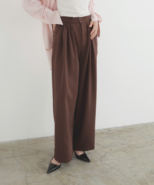 LIAN（リアン）の「メニータックカラーパンツ（スラックス・レディース・ブラック/ピンク/ブラウン/イエロー・FREE）」の3枚目の写真