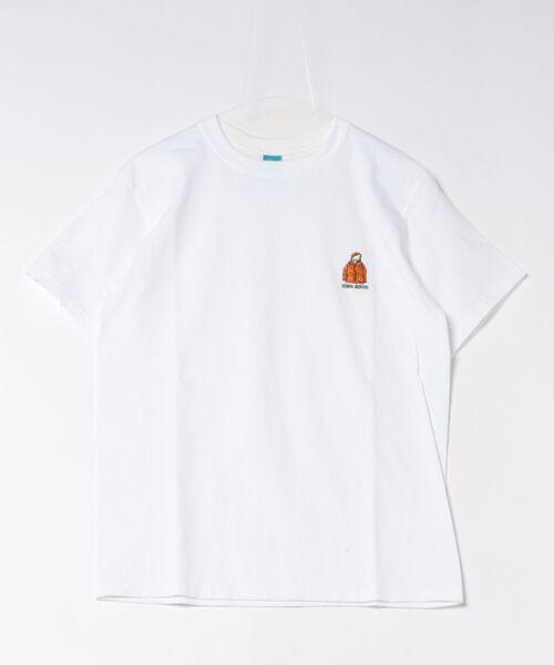 SIERRA DESIGNS(シェラデザイン)の「FINEBOYS掲載モデル★Good On × SIERRA DESIGNS 別注 ワンポイント刺繍 マウンテンパーカーロゴTシャツ(Tシャツ/カットソー・レディース・ホワイト×グリーン/ホワイト系1・LARGE/X-LARGE/SMALL/MEDIUM)」の4枚目の写真