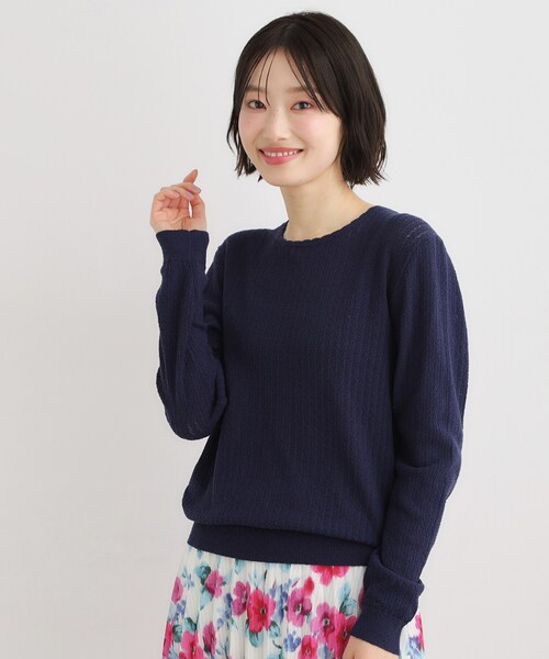 LAURA ASHLEY(ローラアシュレイ)の「【洗える/透かし編み】スカラッププルオーバーニット(ニット/セーター・レディース・オフホワイト/ライトグレー系9/ネイビー・38/40)」の3枚目の写真