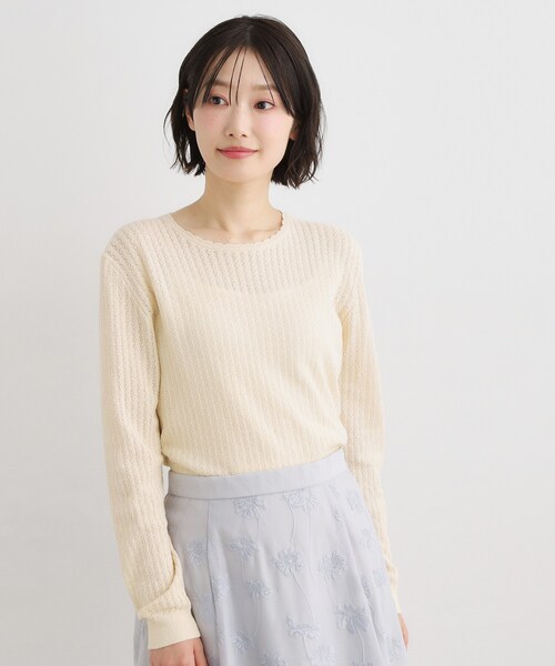LAURA ASHLEY(ローラアシュレイ)の「【洗える/透かし編み】スカラッププルオーバーニット(ニット/セーター・レディース・オフホワイト/ライトグレー系9/ネイビー・38/40)」の4枚目の写真