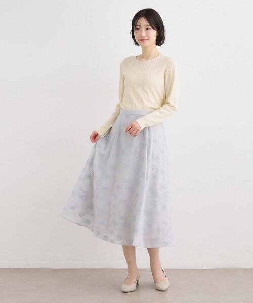 LAURA ASHLEY(ローラアシュレイ)の「【洗える/透かし編み】スカラッププルオーバーニット(ニット/セーター・レディース・オフホワイト/ライトグレー系9/ネイビー・38/40)」の5枚目の写真