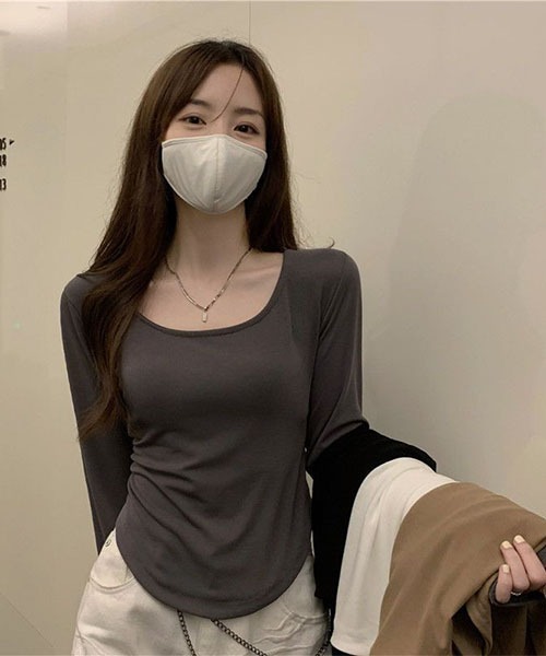 gossip！ロサンゼルス（ゴシップロサンゼルス）の「ロングスリーブプレーンＴシャツ（Tシャツ/カットソー・レディース・チャコールグレー/ホワイト/ブラック・S）」の4枚目の写真
