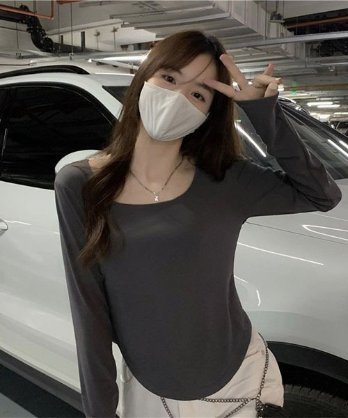 gossip！ロサンゼルス（ゴシップロサンゼルス）の「ロングスリーブプレーンＴシャツ（Tシャツ/カットソー・レディース・チャコールグレー/ホワイト/ブラック・S）」の7枚目の写真