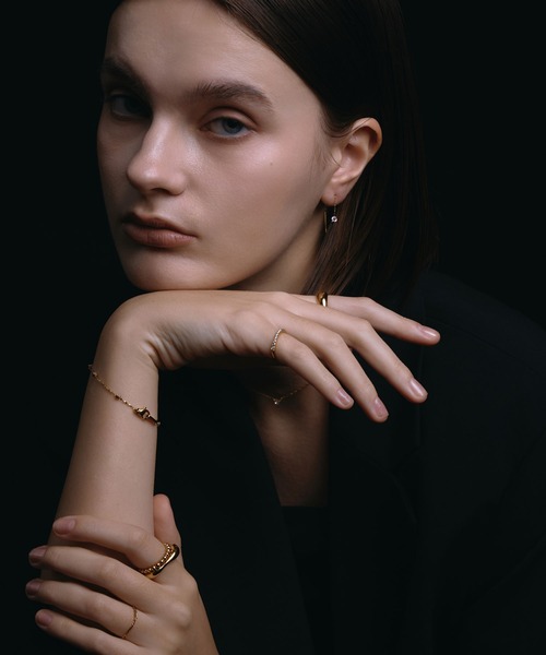 CENE(セネ)の「【CENE】セネ/チェーンドロップジルコニアピアス(ピアス(両耳用)・レディース・シルバー/ゴールド・FREE)」の17枚目の写真