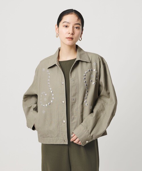 BEAUTY&YOUTH UNITED ARROWS（ビューティーアンドユースユナイテッドアローズ）の「コットン メタルモチーフ ブルゾン（その他アウター・レディース・ネイビー/オリーブ・FREE）」の2枚目の写真