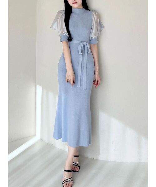 MERCURYDUO（マーキュリーデュオ）の「異素材スリーブリブマーメイドワンピース（ワンピース・レディース・アイボリー/ブラック/ブルー・SMALL/MEDIUM）」の3枚目の写真