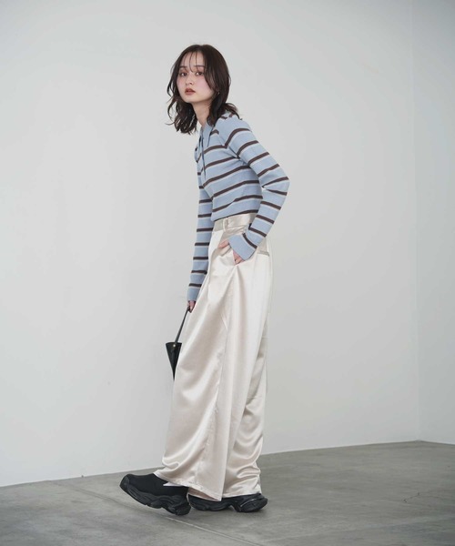 Bulue.（ブルー）の「【Bulue.】サテンタックワイドパンツ（スラックス・レディース・ピンク/グレイッシュベージュ/ブラック/アイボリー・FREE）」の9枚目の写真