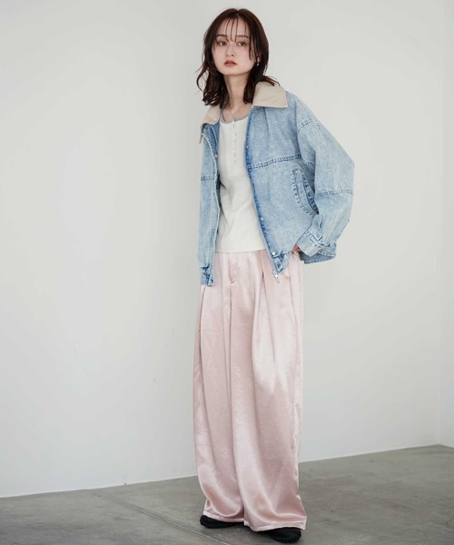 Bulue.（ブルー）の「【Bulue.】サテンタックワイドパンツ（スラックス・レディース・ピンク/グレイッシュベージュ/ブラック/アイボリー・FREE）」の20枚目の写真