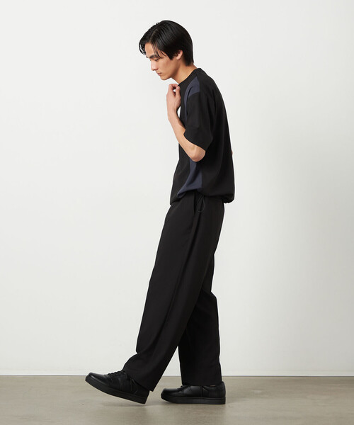 COMME CA ISM（コムサイズム）の「ライトウエイトポリエステル リラックスワイドテーパードパンツ（スラックス・メンズ・グレー/ベージュ/ブラック・LARGE/MEDIUM/SMALL）」の8枚目の写真