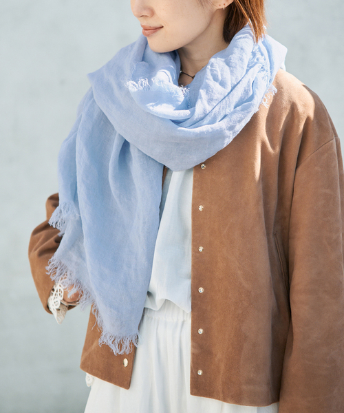 IENA(イエナ)の「ASAUCE MELER/アソースメレ フランダースサン リネンガーゼ(ストール/ショール・レディース・サックスブルー/チャコールグレー/ホワイト・FREE)」の11枚目の写真