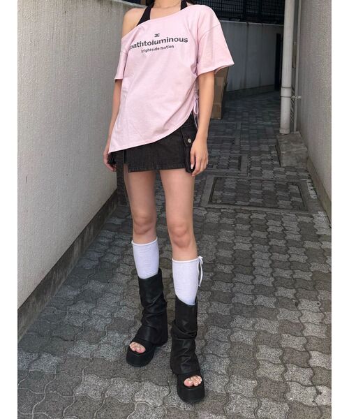 EMODA(エモダ)の「ルーズネックストリングTシャツ(Tシャツ/カットソー・レディース・ピンク/グレー/ホワイト/ブラック・FREE)」の12枚目の写真