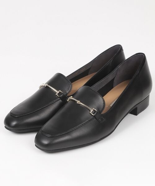 BARCLAY(バークレー)の「BARCLAY(バークレー)細ビットローファー(ローファー・レディース・ベージュ/ブラック/シルバー・22cm/22.5cm/23cm/23.5cm/24cm/24.5cm)」の2枚目の写真