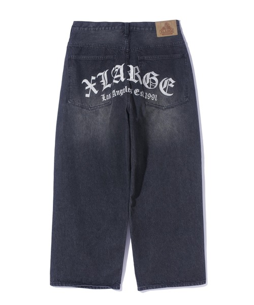 XLARGE（エクストララージ）の「OLD ENGLISH BAGGY DENIM PANTS（デニムパンツ・メンズ・ブラック/インディゴブルー・30inch/32inch/34inch/36inch）」の2枚目の写真