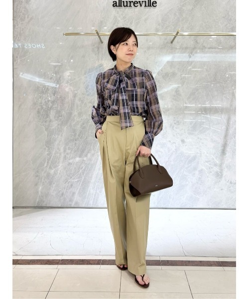 allureville(アルアバイル)の「シアーチェックボウブラウス(シャツ/ブラウス・レディース・ライトパープル/ライトベージュ・2)」の16枚目の写真