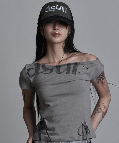 as you are(アズユーアー)の「◇ASYOUARE◇パンチング アンバランス オフショルダー Tシャツ PUNCHING UNBALANCE OFF-SHOULDER T-SHIRT(Tシャツ/カットソー・レディース・ホワイト/ブラック/グレー・FREE)」の10枚目の写真