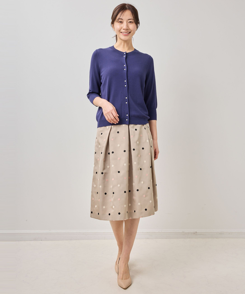 NARACAMICIE（ナラカミーチェ）の「【NARACAMICIE】パール釦クルーネックカーディガン（カーディガン/ボレロ・レディース・ブルー/ホワイト/ネイビー・M/XL）」の15枚目の写真