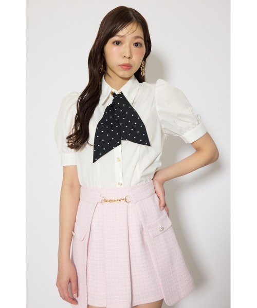 rienda(リエンダ)の「【森香澄さん着用】スカーフ付きハーフスリーブブラウス 春服(シャツ/ブラウス・レディース・ブルー/ライトイエロー/ホワイト・FREE)」の4枚目の写真