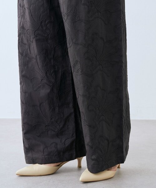 RIVE DROITE（リヴドロワ）の「【トレンド感抜群】シフリ刺繍パンツ（その他パンツ・レディース・オフホワイト/ブラック・38/36）」の13枚目の写真