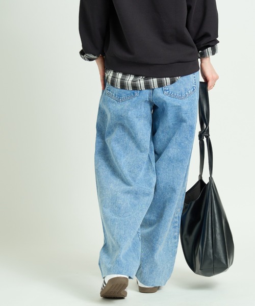 A.D.C.L.（エーディーシーエル）の「ケミカルデニム バレルパンツ（デニムパンツ・レディース・サックスブルー・L/M）」の4枚目の写真