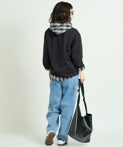 A.D.C.L.（エーディーシーエル）の「ケミカルデニム バレルパンツ（デニムパンツ・レディース・サックスブルー・L/M）」の12枚目の写真