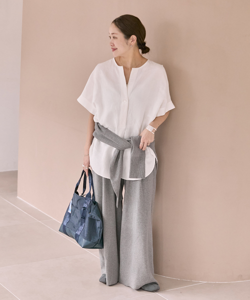 JOURNAL STANDARD（ジャーナルスタンダード）の「レーヨン麻ノーカラーブラウス（シャツ/ブラウス・レディース・ホワイト/キャメル/ピンク・FREE）」の4枚目の写真