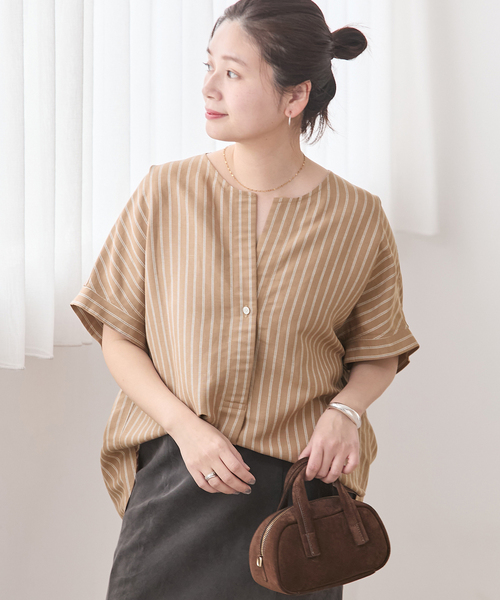 JOURNAL STANDARD（ジャーナルスタンダード）の「レーヨン麻ノーカラーブラウス（シャツ/ブラウス・レディース・ホワイト/キャメル/ピンク・FREE）」の18枚目の写真