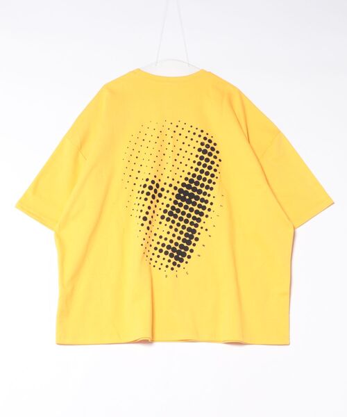 a.p.o.v.(エーピーオービー)の「a.p.o.v. サークルパッチドットアートスカルバックプリントオーバーサイズTシャツ(Tシャツ/カットソー・メンズ・ブラック/ホワイト/イエロー・ONESIZE)」の6枚目の写真