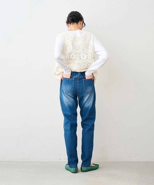 Live in comfort(リブインコンフォート)の「【低身長/高身長サイズあり】リブ イン コンフォート こなれ感もはき心地も!大人の毎日に寄り添う ストレッチキャロパードデニム(デニムパンツ・レディース・ブルー/ライトブルー/インディゴブルー・10/9/11/8/13/14/5/2/6/7/12/1/3/4)」の9枚目の写真