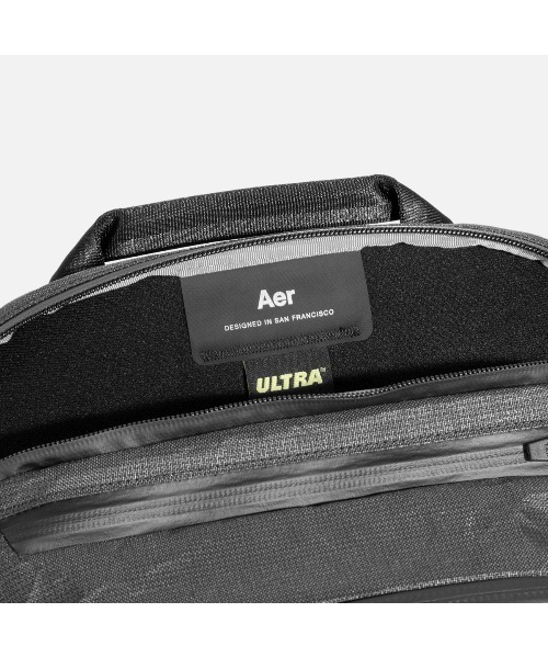 Aer(エアー)の「AER City Pack Pro2 Ultra 20L / AER-28063(バックパック/リュック・メンズ・ブラック・FREE)」の17枚目の写真