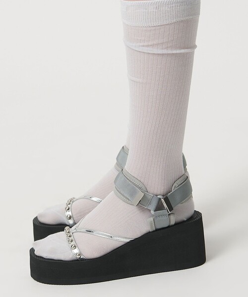 SY UNITED ARROWS(シーユナイテッドアローズ)の「<SY> ベルクロスタッズ サンダル70↑(サンダル・レディース・シルバー/ブラック・22.5cm/23.5cm/24.5cm/25.5cm)」の15枚目の写真