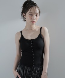 【ブラトップ】カップ付きレースディテールキャミソール