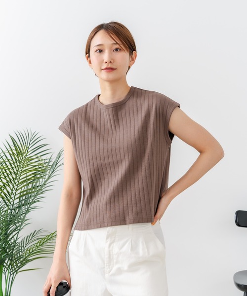 fort point（フォーポイント）の「【C-FORT POINT/フォートポイント】華奢見え ワイドリブフレンチスリーブＴシャツ 二の腕カバー 伸縮性 細見え オフィス 通勤 きれいめ 大人カジュアル（Tシャツ/カットソー・レディース・ブラック/ブラウン/オフホワイト/カーキ・FREE）」の12枚目の写真