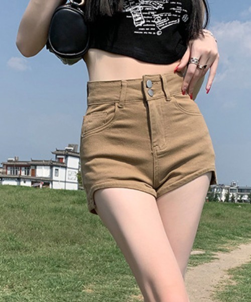 Teem Store(チームストア)の「ダブルボタンハイウエスト ショートパンツ(その他パンツ・レディース・ホワイト/ブラウン系その他/ブラック/ベージュ・S/M)」の16枚目の写真