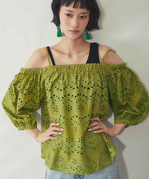 ANOTHER S(アナザーエス)の「カットワークオフショルブラウス(Tシャツ/カットソー・レディース・ホワイト/ブラック/ライム・FREE)」の9枚目の写真