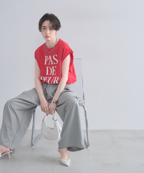 &. NOSTALGIA(アンドドットノスタルジア)の「シルケット風天竺プリントフレンチT(Tシャツ/カットソー・レディース・レッド/オフホワイト・M)」の10枚目の写真