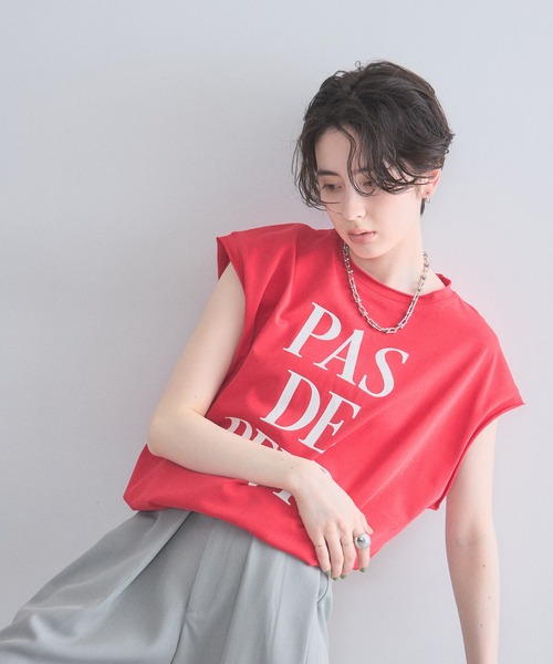 &. NOSTALGIA(アンドドットノスタルジア)の「シルケット風天竺プリントフレンチT(Tシャツ/カットソー・レディース・レッド/オフホワイト・M)」の16枚目の写真