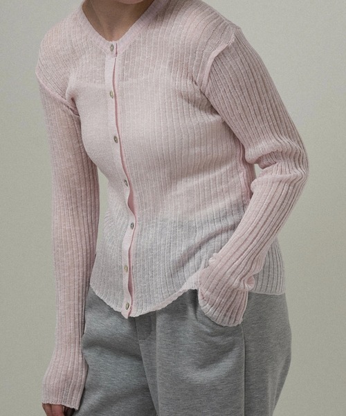 lawgy(ラウジー)の「sheer rib compact long sleeve tops / シアーリブコンパクトロングスリーブトップス(その他トップス・レディース・クリーム/ピンク系・FREE)」の8枚目の写真