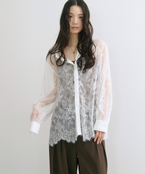 OFF-WHITE