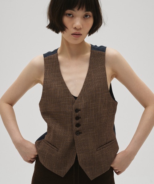 TODAYFUL（トゥデイフル）の「Tweedy Compact Vest（ベスト・レディース・ブラウン/セージグリーン・FREE）」の2枚目の写真