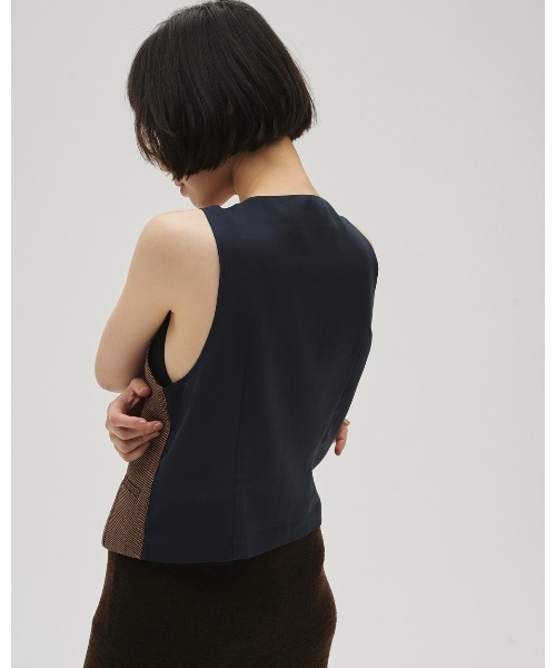TODAYFUL（トゥデイフル）の「Tweedy Compact Vest（ベスト・レディース・ブラウン/セージグリーン・FREE）」の6枚目の写真
