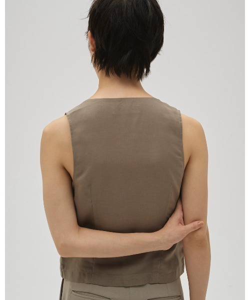 TODAYFUL（トゥデイフル）の「Tweedy Compact Vest（ベスト・レディース・ブラウン/セージグリーン・FREE）」の7枚目の写真