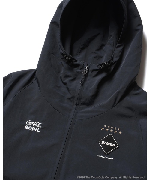F.C.Real Bristol(エフシーレアルブリストル)の「Coca-Cola BIG LOGO WARM-UP JACKET(ナイロンジャケット・メンズ・グリーン/ネイビー/ブラック・X-LARGE/LARGE/MEDIUM/SMALL/XX-LARGE)」の14枚目の写真