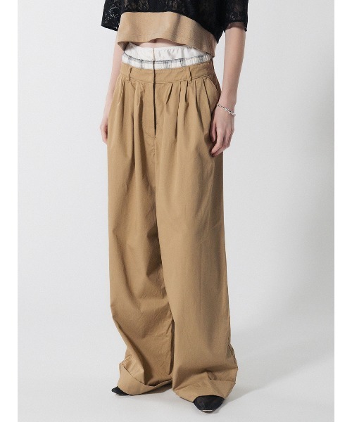 ELCHELE(エルチェレ)の「MULTIPLY WAIST PANTS(チノパンツ・レディース・ベージュ/ネイビー・36/38)」の1枚目の写真